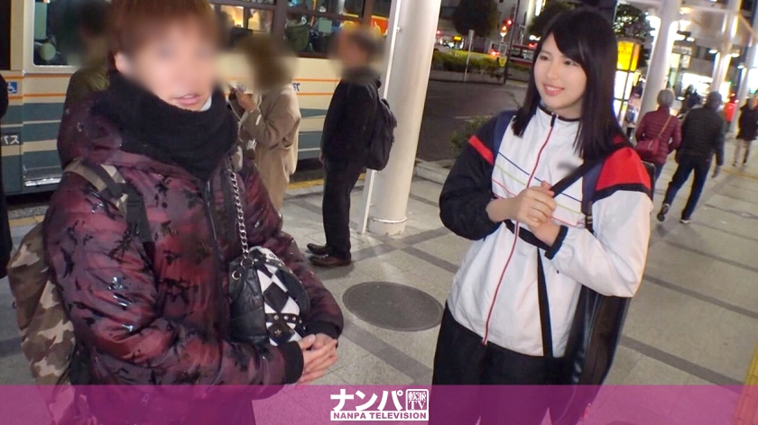 200GANA2242 マジ軟派、初撮。 1447 身長175cmの巨乳スポーツJDをGET!!真面目そうなバドミントン女子が男優のペースに乗せられてFカップ美巨乳を露出w電マで敏感な部分を弄られて発情からの挿入!プリンプリン揺れまくりな美乳と美尻は必見!!!..